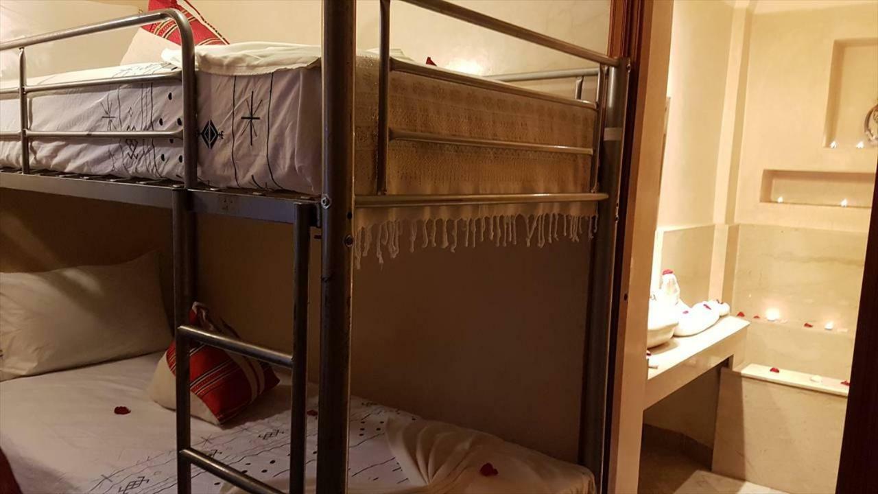 Hostel Beautiful Dreams マラケシュ エクステリア 写真
